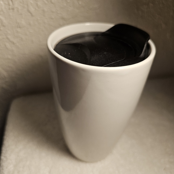 Peanuts Christmas Snoopy Christmas Traveling Coffee Mug W Lid  16 oz Holiday - Picture 2 of 4